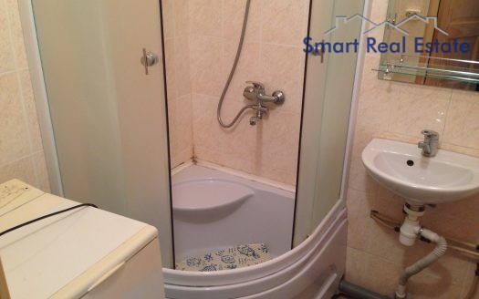 Izīrē – 1 ist. dzīvoklis Jūrmalā (Dzintari).