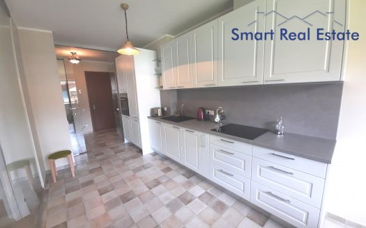 3 ist. dzīvoklis Dzintaru pr. 36, Jūrmalā.