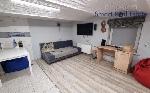 Komerc. telpa A. Čaka ielā 113.