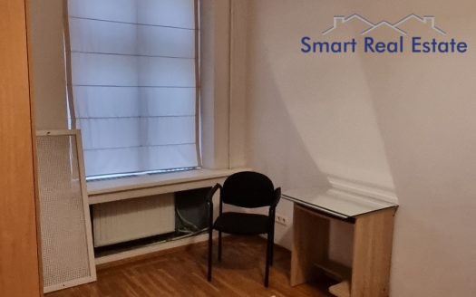 4 комнатная квартира в Посольском районе.