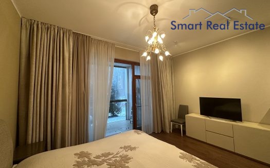 3 istabu dzīvoklis Asaru pr. 53, Jūrmalā.