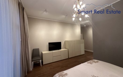 3 istabu dzīvoklis Asaru pr. 53, Jūrmalā.