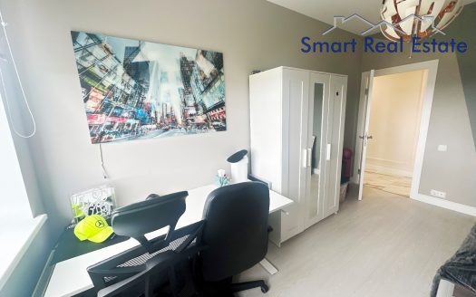 Skanstes virsotnes. 3 istabu dzīvoklis. Centrs.