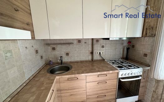 Īzīrē 2 istabas Pļavniekos.