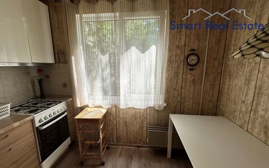 Īzīrē 2 istabas Pļavniekos.