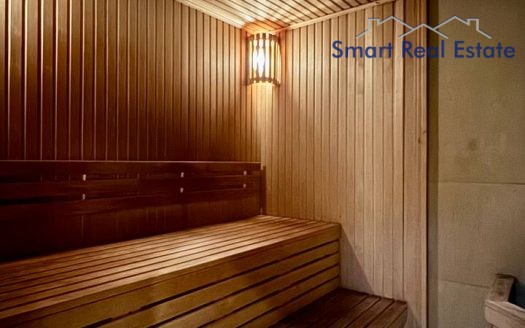 Māja Babītes pagastā. Blakus Piņķi.