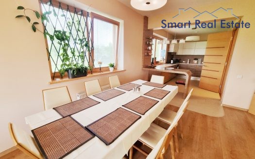 Māja – rajons Līči.