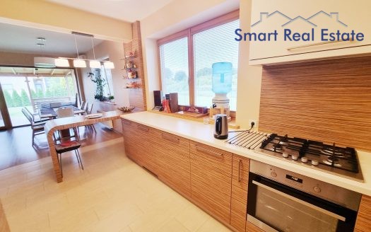 Māja – rajons Līči.