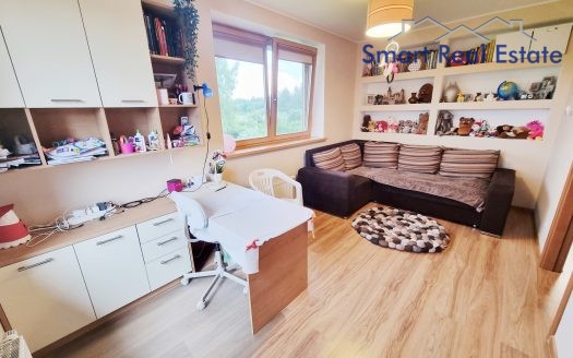 Māja – rajons Līči.