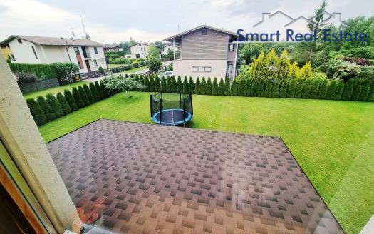 Māja – rajons Līči.