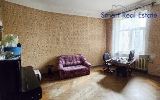 3 istabu dzīvoklis centrā. Hanzas iela 4.