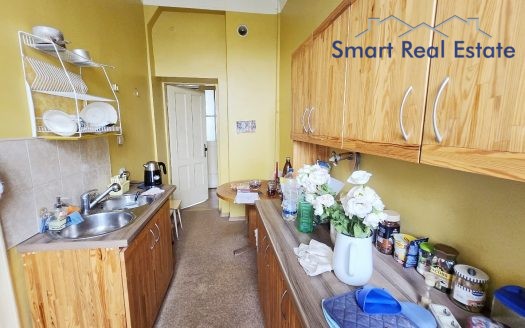 3 istabu dzīvoklis centrā. Hanzas iela 4.