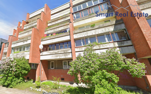 Šampēteris-Pleskodāle. 2 istabas dzīvoklis.